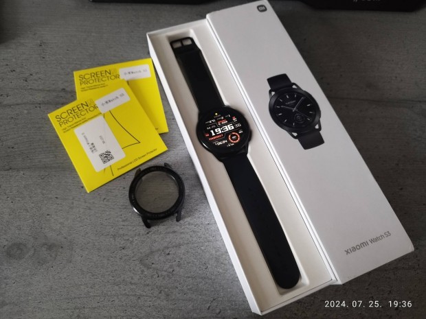 j 24h gari - Xiaomi Watch S3 fekete okosra