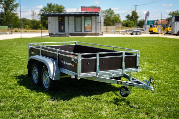 j 250cm-es fa oldalfalas utnfut Fzesabonyban rendszmmal akcisan