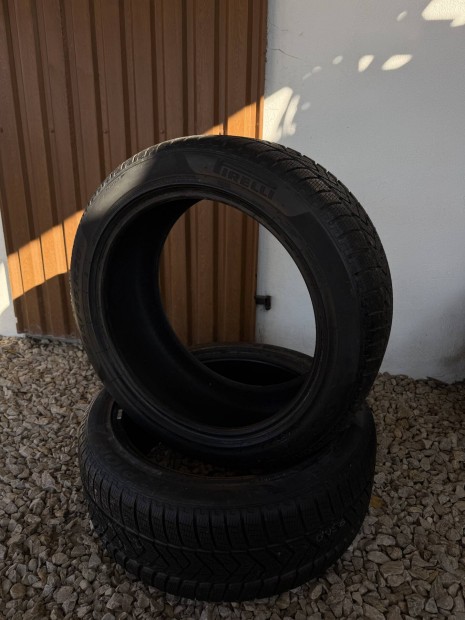 j 255/45 R20 Pirelli Scorpion Winter Tli Gumi 2 Darab