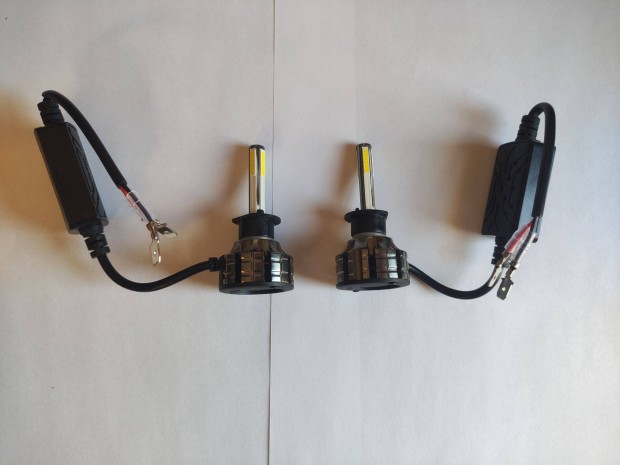 Új 2 x 4 oldalú Canbus H1 Led fényszóró 60W 12000lm IP68 6000K 12-24V