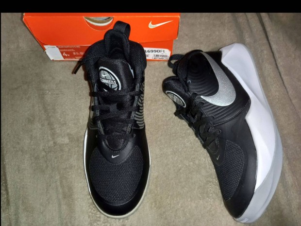 j 36-os Nike fekete cip, sportcip, szabadidcip, 13900ft