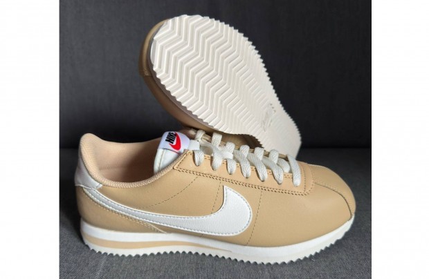 Új 38 Nike Cortez Bézs Cipő Fehér Bőr Női Férfi Gyerek Sneaker 24 cm
