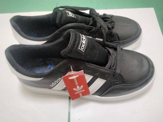 j 39 Adidas edzcip