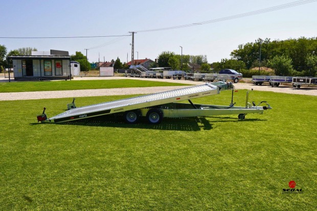 j 4.7m-es billens autszllt utnfut (3000kg) most 2.690.000 Ft