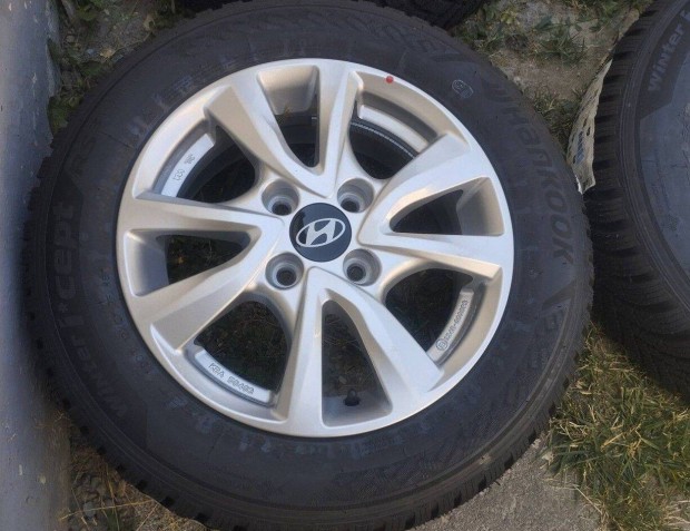 j 4x100 14 Hyundai i10 gyri - 175/65 r14 " Hankook tli dot24