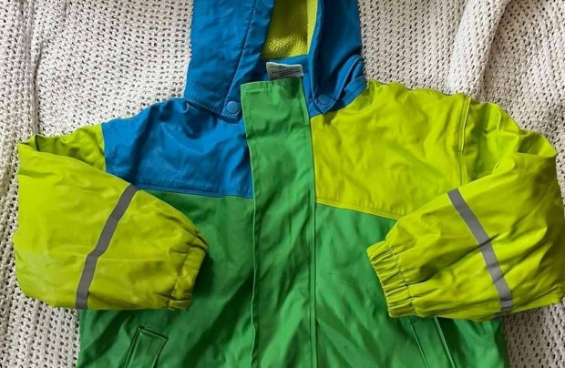 Új 98-104cm méretű dzseki polár béléssel szinte ingyen elvihető