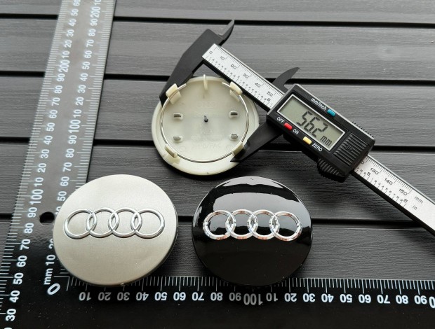 j AUDI 68mm Felni Alufelni Kupak Kzp Felnikupak Emblma 8D0601170