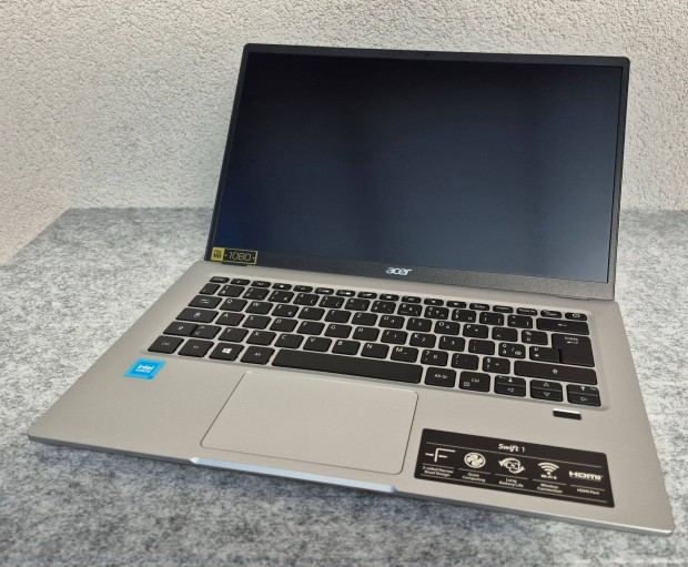 Új Acer Swift 1 SF7114-34: Intel Celeron N4500/4GB/64GB emmc/14"FHD