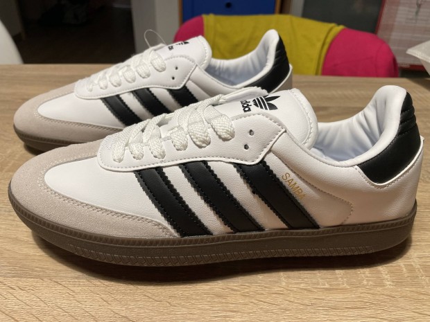 j Adidas Samba 42 mretben