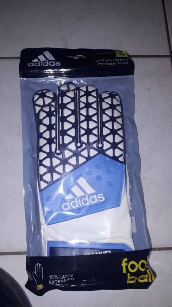 Új Adidas focis kapuskesztyű - L-es méret