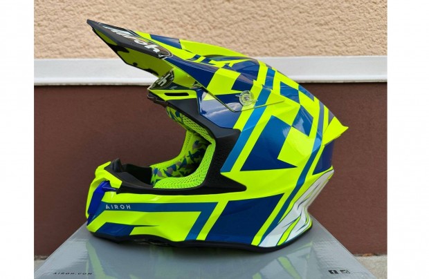 j Airoh Twist 2.0 TC21 srga/kk enduro, cross sisak, buksisak (S)