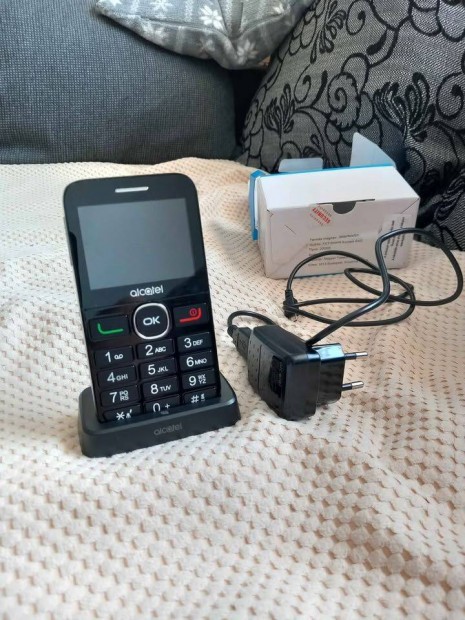 j Alcatel 2008G tpus mobiltelefon