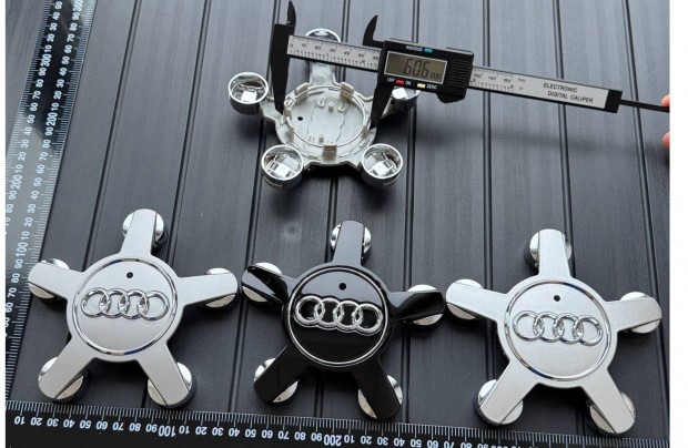 �j Audi 135mm 4F0601165N Felni Alufelni Kupak Felnikupak Felnik�z�p ki