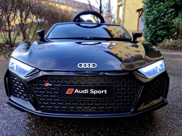 Új Audi RS8 erdeti liszenszes gyerek sport auto 12V.