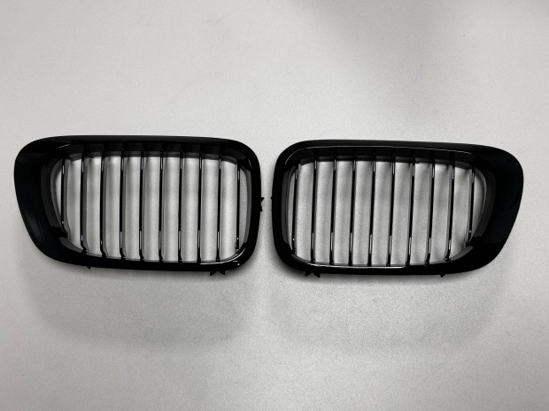Új BMW E46 Facelift elötti Coupe lakk fekete motorháztető vese hűtőrác