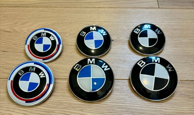 j BMW JEL Emblma Felirat Logo 51148132375 51148219237