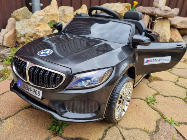 Új BMW M coupe elektromos akkumulátoros gyerek autó szülői távir