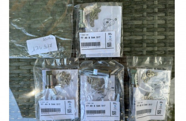 Új BMW REP.KIT F Lock Cylinder Zár alkatrész 77498544517