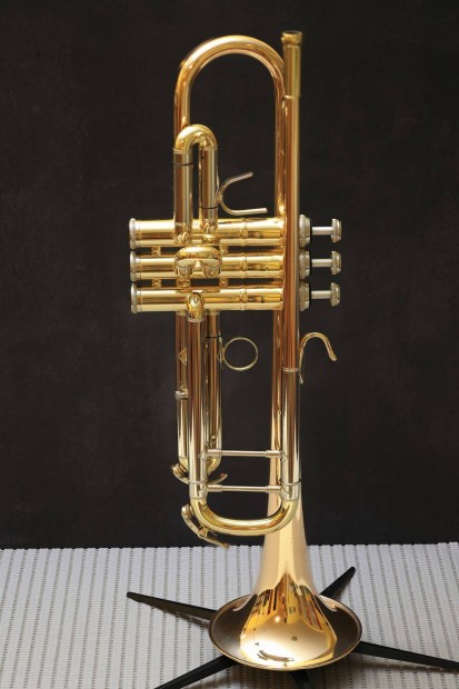 �j B&S 3143/2 GLB Challenger 2. t�pus� lakkozott B-trombita