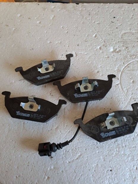 �j Barum f�kbet�t visszajelz�s Caddy Golf Polo Fabia Octavia Leon A3