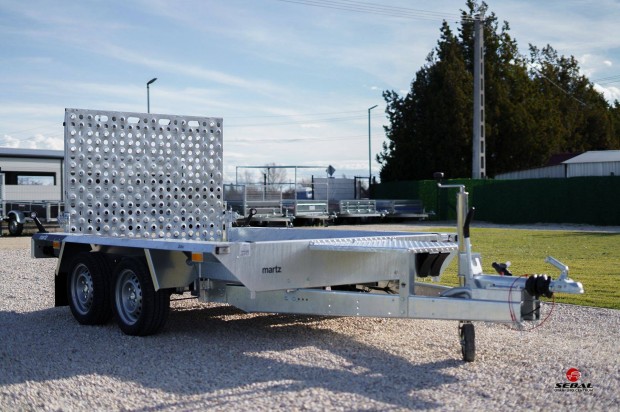 j Bau 260 (2700 kg) gpszllt 1.695.000 Ft helyett 1.599.000 Ft