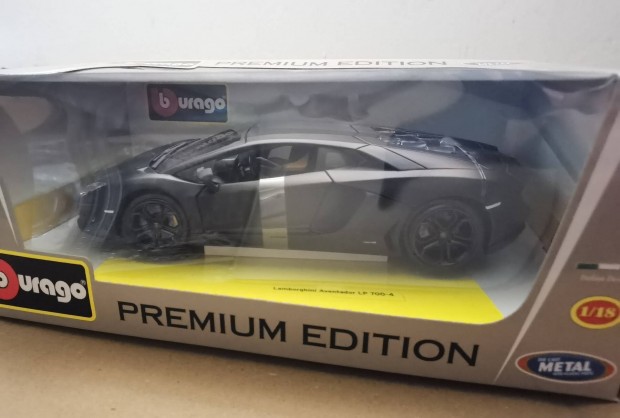 Uj Bburago Lamborghini Aventador Premium Edition fm aut, 1:18