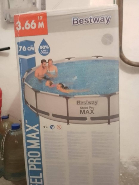 Új Bestway 3,66x76 medenceszett eladó