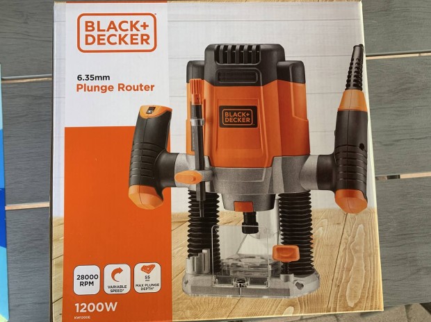 Új Black and Decker felsőmaró, csiszológép