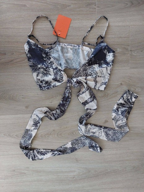 Új Blue Velvet mintás derékon megköthető crop top