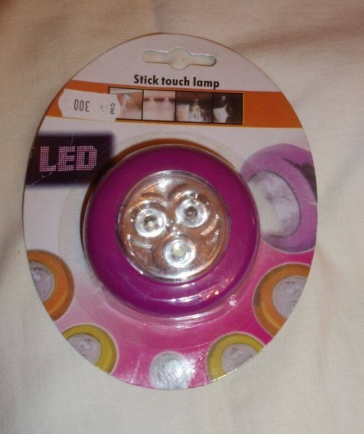 j Bomntatlan ntapads 3 gs LED lmpa