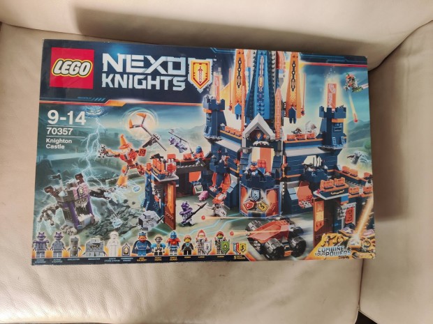 j Bontatlan LEGO Nexo Knights - Knighton kastly (70357)