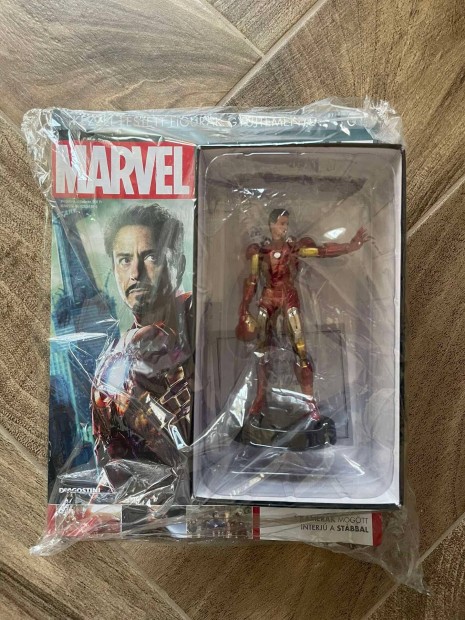 Új Bontatlan Marvel Vasember Iron Man Figura Bábu + Újság