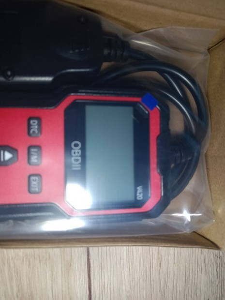 Új Bontatlan OBD II Autó diagnosztika V420