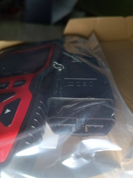 Új Bontatlan OBD II Autó diagnosztika V519