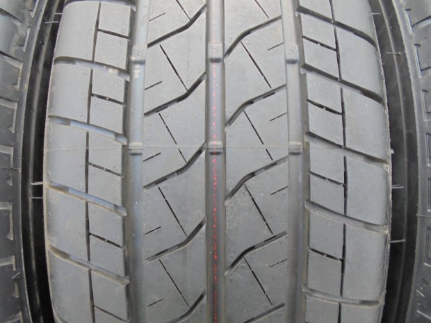 j Bridgestone 16 C TGK 2022-es nyri gumi elad