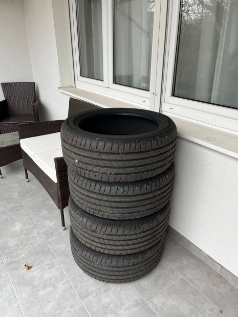 j Bridgestone Turanza T005 EV nyri 235/45 R18 98 V 2024