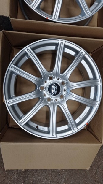 j C4W 17 colos 5x114, 3 lyukoszts alu felni garnitra olcsn elad