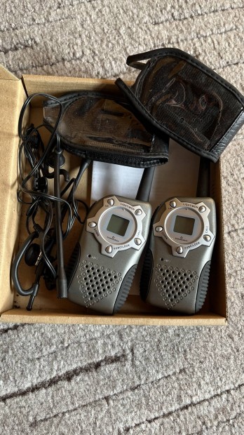 j Commodore walkie talkie