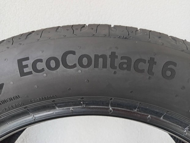 j Continental Ecocontact 6 215/55 R17 94V