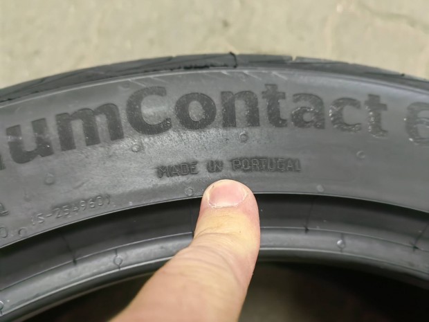 Új Continental Premiumcontact 6 235 45 R18 XL nyári gumi, Újpest