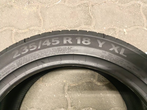 Új Continental Premiumcontact 7 235 45 R18 XL nyári gumi, Újpest