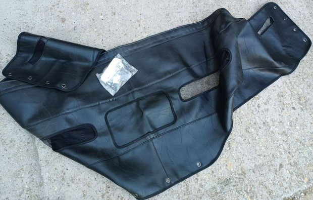 Új Corvette C4 lökhárító védő bőr takaró eladó !