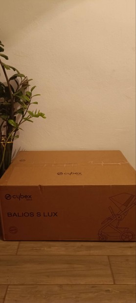 j Cybex Balios S lux 2024