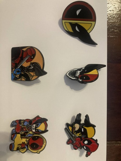 j Deadpool pin