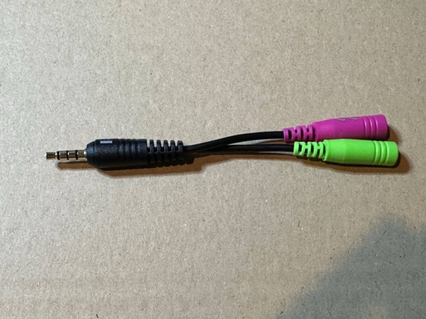 �j Delock 3,5MM Jack 4p->2x3p (sztere� audi�, mikrofon) adapter k�bel