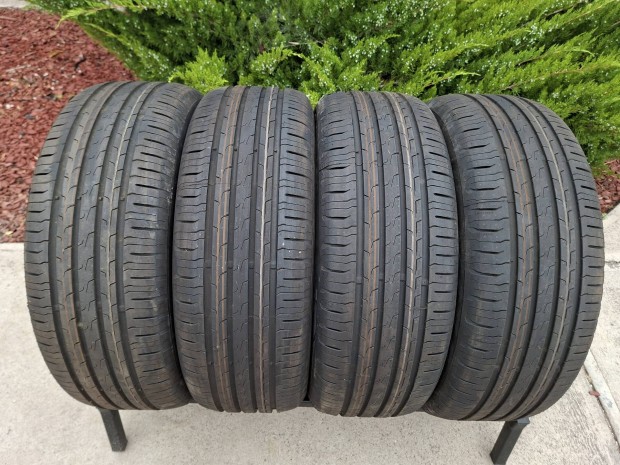 Új/Demó 215/55 R17 Continental nyári gumi. 215/55/17