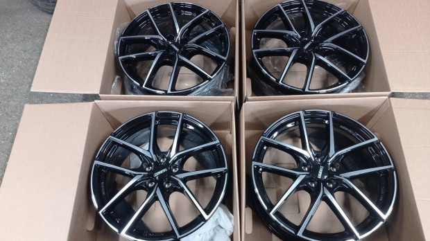 �j Dezent 5x112 lyukoszt�s� 19 colos alu felni garnit�ra olcs�n elad�