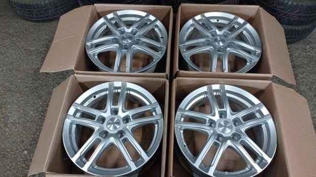 �j Dezent TZ Toyota gy�ri alufelni anya kompatibilis 5x114,3 lyukosz