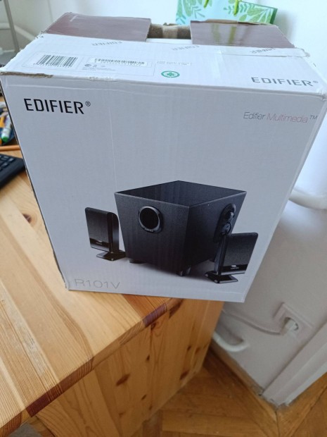 Új Edifier R101V 2.1 hangfal