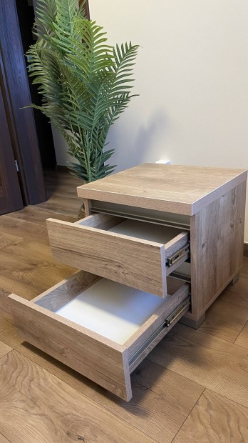 �j �jjeli szekr�ny(ek)